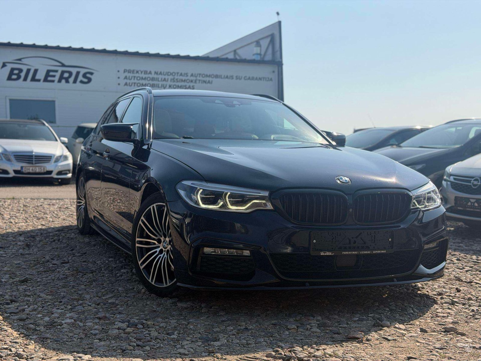 BMW 530 2017-08 Universalas