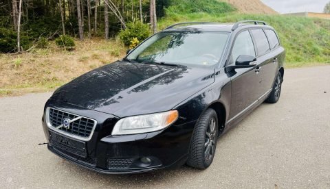 Volvo V70 2011-12 Universalas